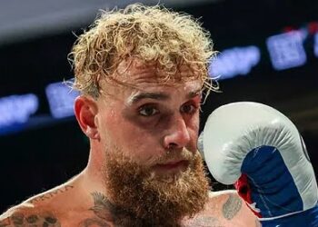 Jake Paul goes wild and tries to catch an alligator after beating Julio Cesar Chavez Jr