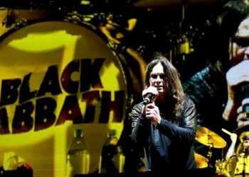 Black Sabbath’s Farewell Film Set to Premiere in Early 2026: A Monumental Tribute to Metal Legends In what promises to be one of the most emotionally charged and historic moments in heavy metal history, Black Sabbath’s farewell film is slated for release in early 2026. This highly anticipated cinematic event will serve as the definitive closing chapter to the legendary band’s unparalleled journey — a journey that fundamentally shaped the sound, style, and spirit of hard rock and heavy metal for generations.⬇️⬇️⬇️