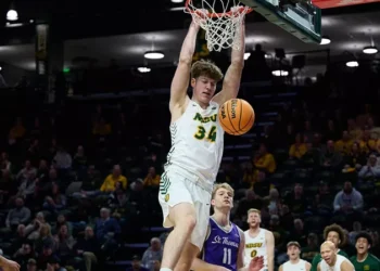 Bison Men’s Basketball Earns NABC Academic Excellence Award, Six Honored Individually