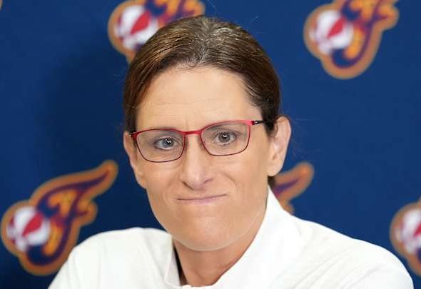 images_ImagnImages_mmsport_womens-fastbreak-on-si_01kbtmheg30tb9jkv22n