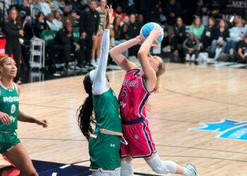 Lexie Hull’s Double Technicals Ignite Fire as Breeze Outlast Rose in Heated Unrivaled Clash with Paige Bueckers”