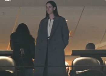 Lil Uzi Vert crashes Indiana–Miami title game as Caitlin Clark jumps into the chaos