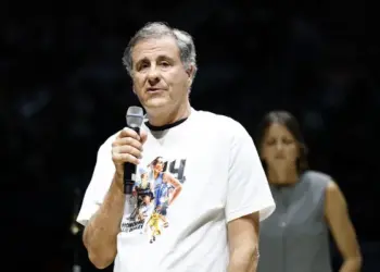 Chicago Sky Ownership Turmoil Grows as Investors and City Officials Raise Alarms