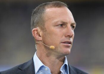 NEWS FLASH: The Brisbane Broncos Have Officially Paid a Powerful And Long-overdue Tribute To One Of The Most Beloved Figures In The Club History, Remembering The Retired Darren Lockyer With An Iconic Gesture That Cements His….