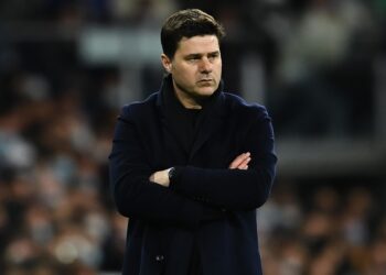 Chelsea Coach Mauricio Pochettino Protests ‘Robbed’ as Referee Blows Final Whistle, Sparking Furious Argument