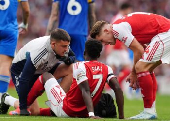 BREAKING: Bukayo Saka Sidelined After Hip Strain, Set To Miss Arsenal’s Next Three Fixtures As Arteta Eyes Swift Recovery Ahead Of Key Title Run-In