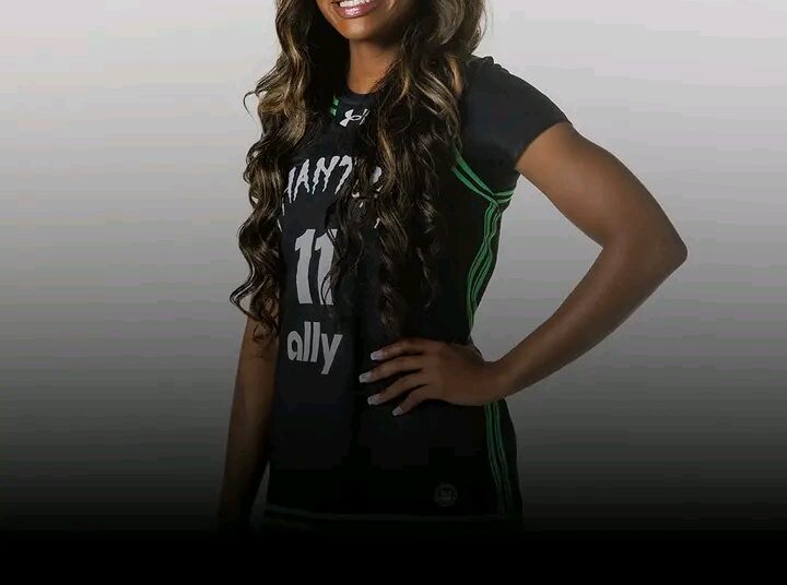 Dana Evans Ruled Out for the Rest of the Season With Injury